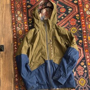 Men's Patagonia Two-Tone Hooded ski Jacket